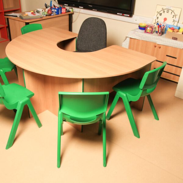 Horseshoe Table - Wooden frame