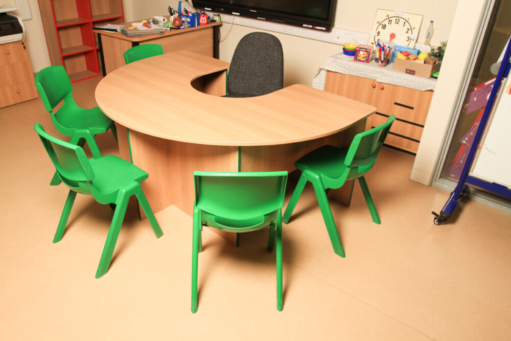 Horseshoe Table